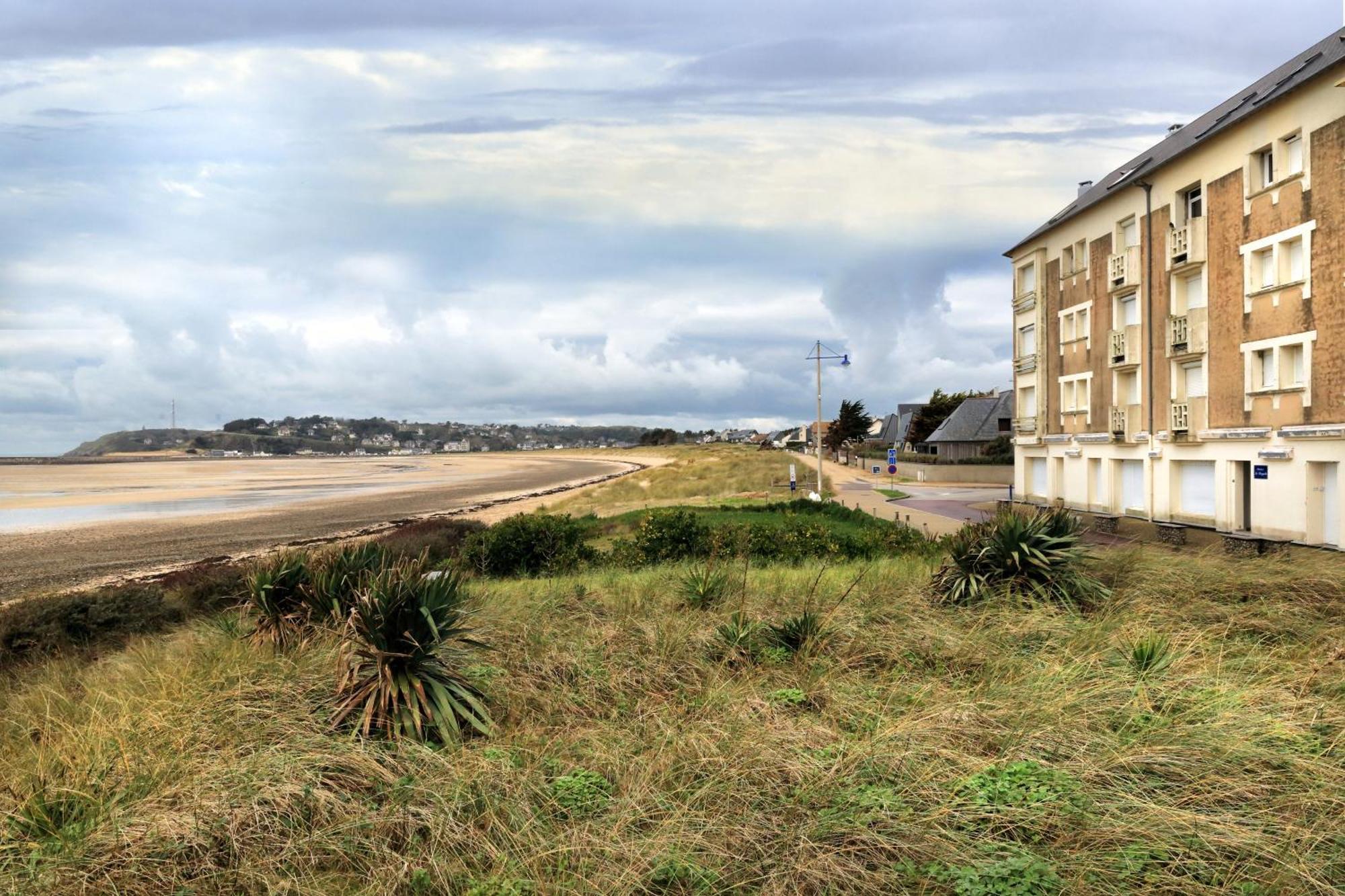 A 2 Pas De La Mer - Plage A 50M Barneville-Carteret Exterior photo